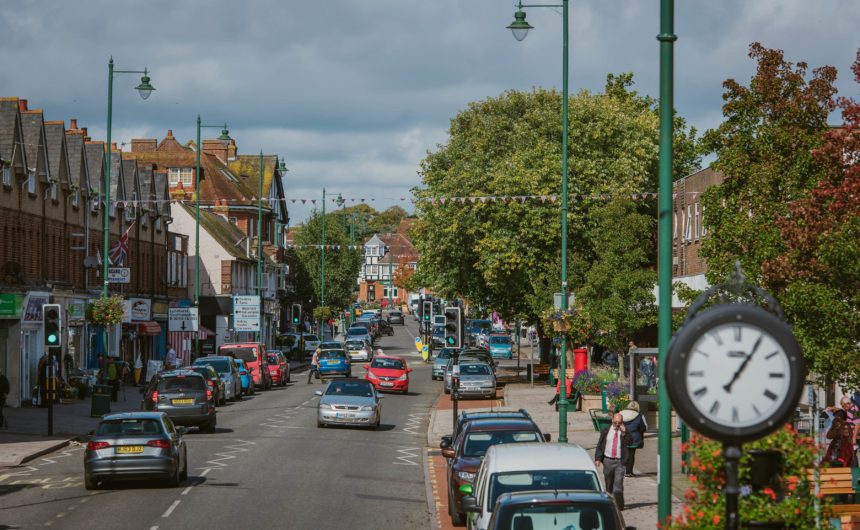 New Milton town centre traffic and pedestrian action plan New Milton town centre traffic and pedestrian action plan