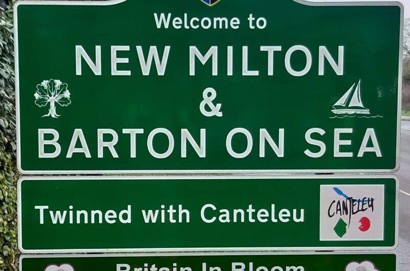 gold gateway signs new milton in bloom adjusted Referendum Result