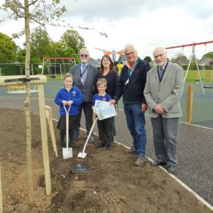 It’s a good time to plant trees!